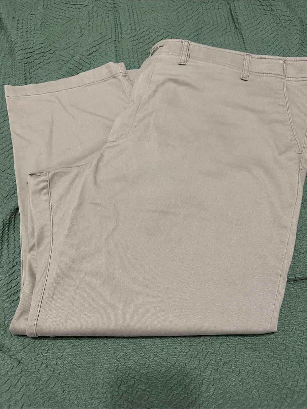 Lee Men's Light Khaki Chino Pants